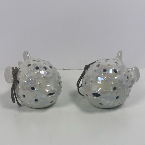 Pair of GC Naturals Opalescent Sachet Puffer Fish Ceramic Fragrance 4.25" x 6.5" - Picture 1 of 8